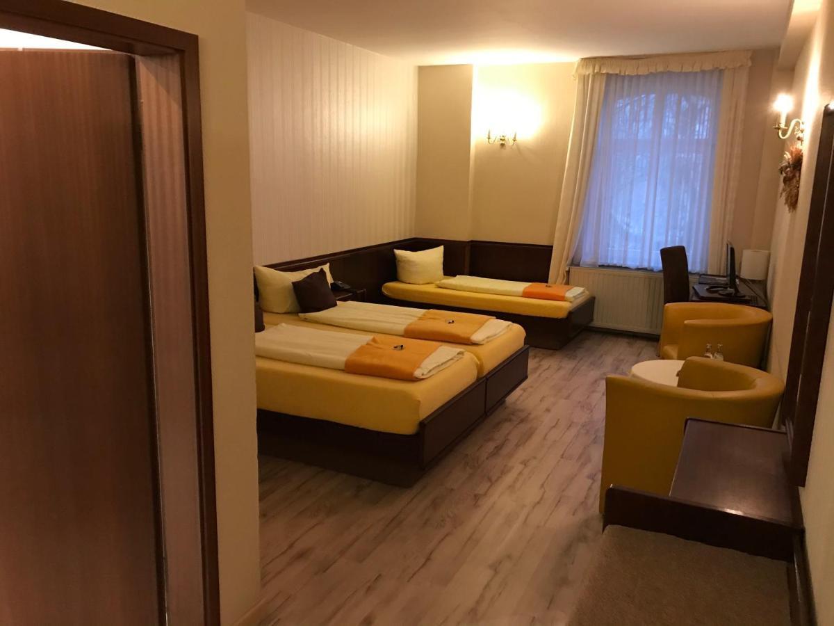 Hotel Schoene Aussicht Weißenfels Eksteriør billede
