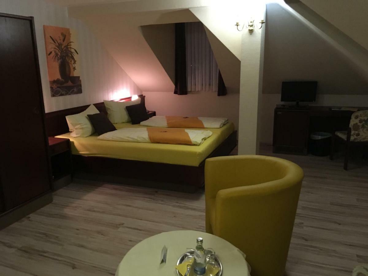 Hotel Schoene Aussicht Weißenfels Eksteriør billede